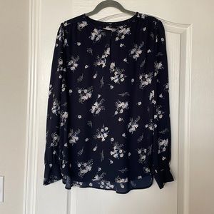 Loft, size M, navy with pink floral print top, bottom top